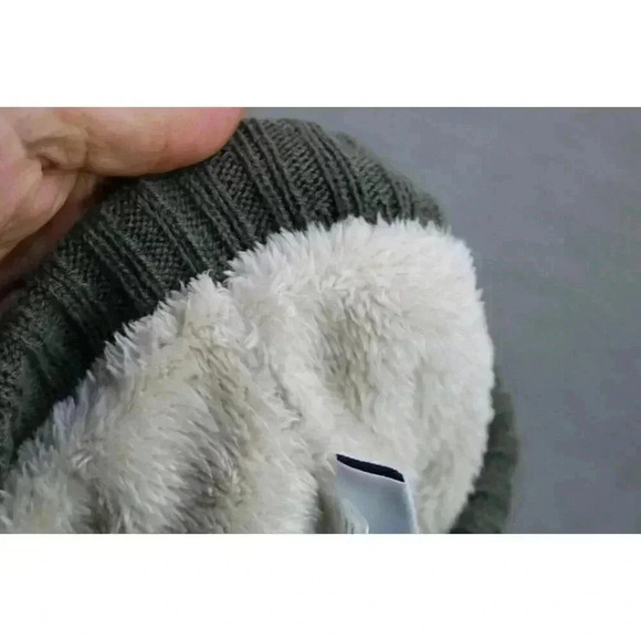 Docker's Fleece Lined Gray Beanie Hat-One Size - Picture 4 of 8